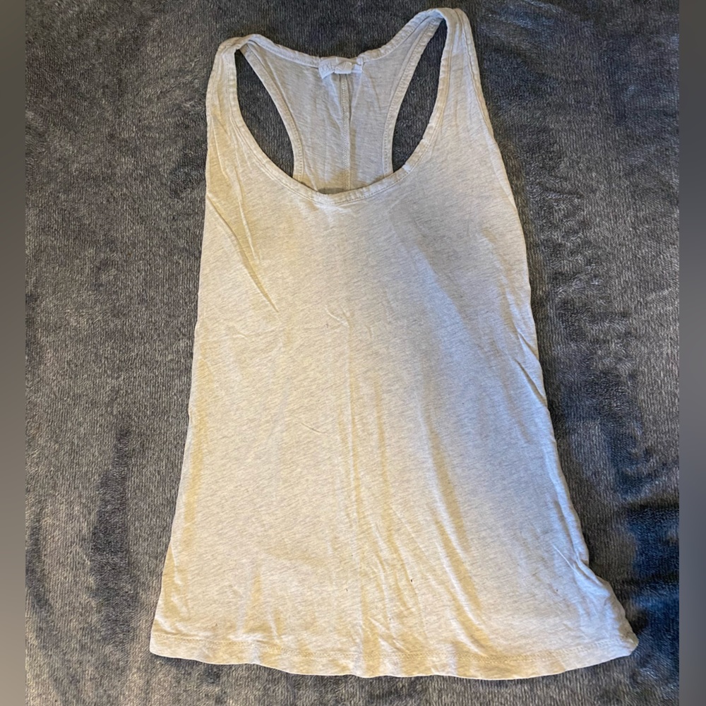 Forever 21 tank